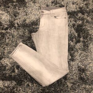 EUC Old Navy Rockstar Gray Skinny Jeans